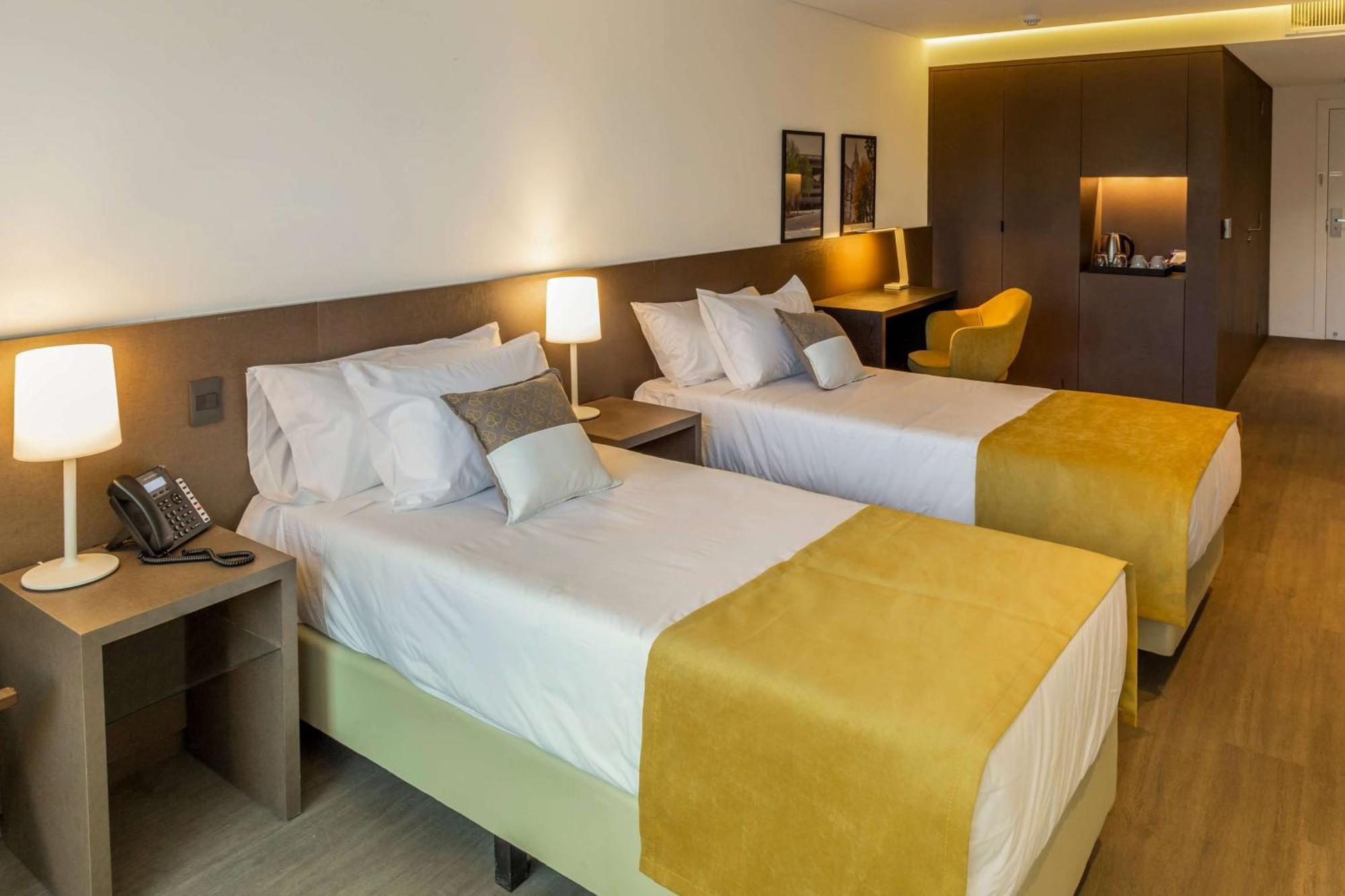 Dazzler By Wyndham La Plata Hotel ภายนอก รูปภาพ